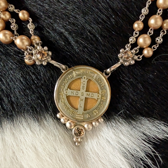 VSA Necklace with Saint Benedicto Medallion - Picture 3 of 5